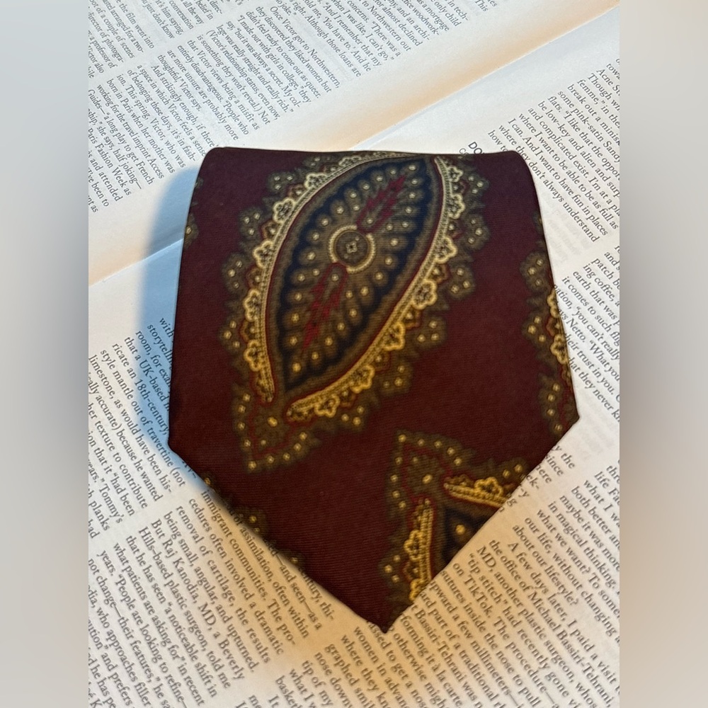 Vintage Allen Solly England 100% Silk Tie